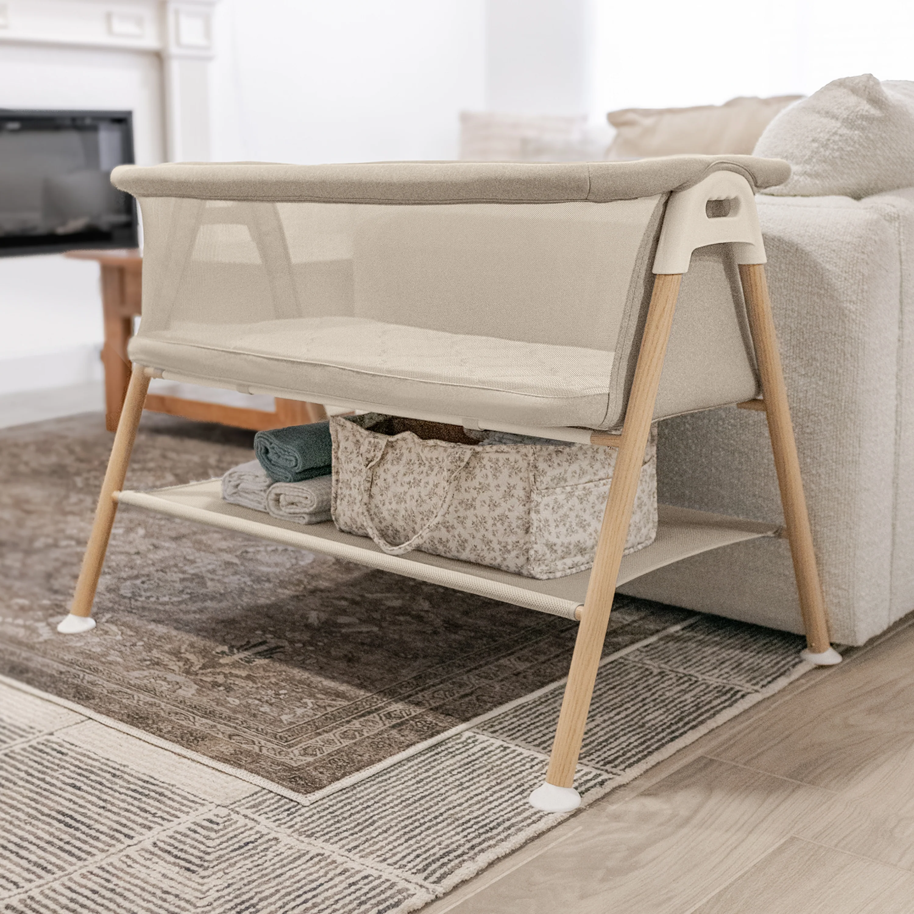 Essential Bassinet - Image 17