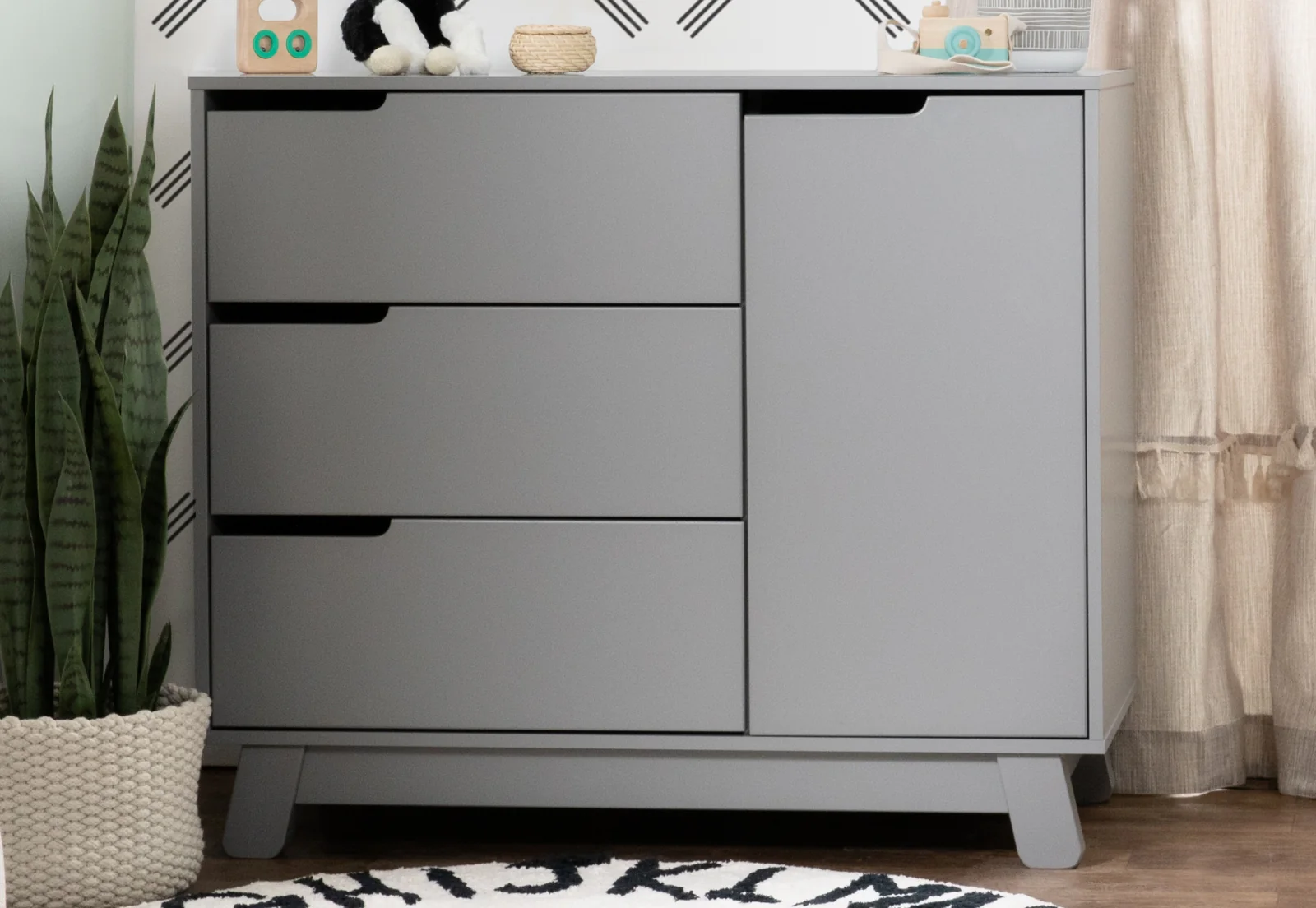 Hudson 3-Drawer Changer Dresser - Image 23