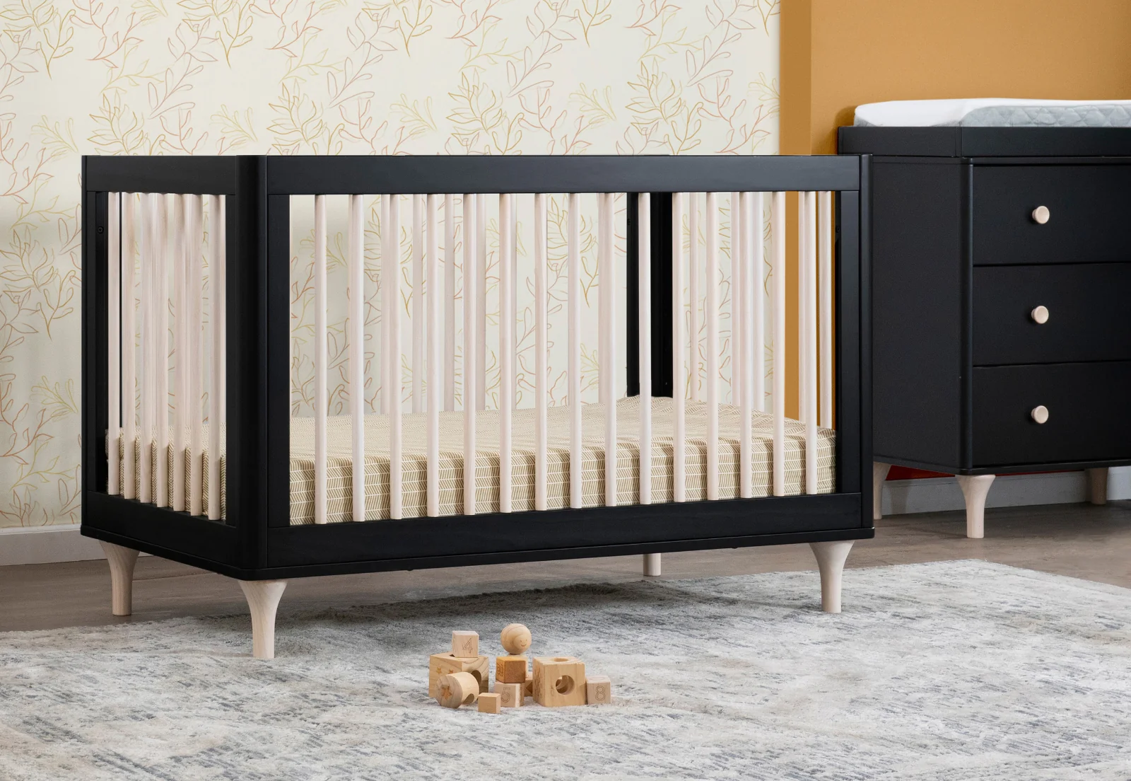Lolly Convertible Crib - Image 18